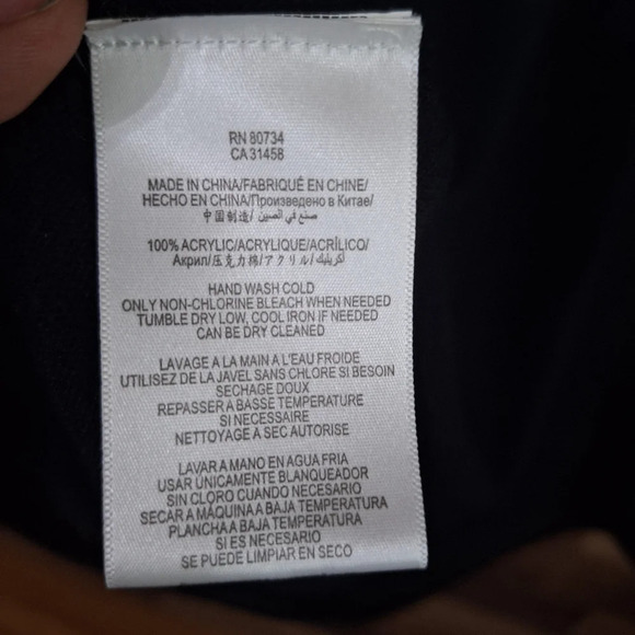 BCBG Generation V Neck Dip Dye Ombre Sweater SZ XS/S oversized - Picture 4 of 5